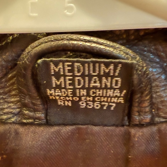 Jacqueline Ferrar Women's Medium Black Leather Button Front Pocketed Jacket - Picture 3 of 4